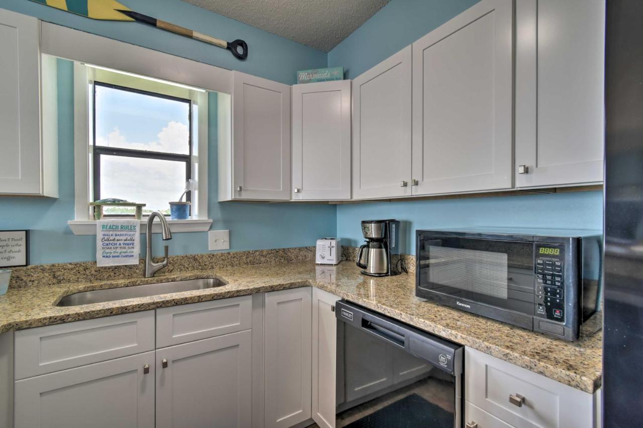 Waterfront Gulf Shores Condo With Patio, Pier And Pool Exterior photo