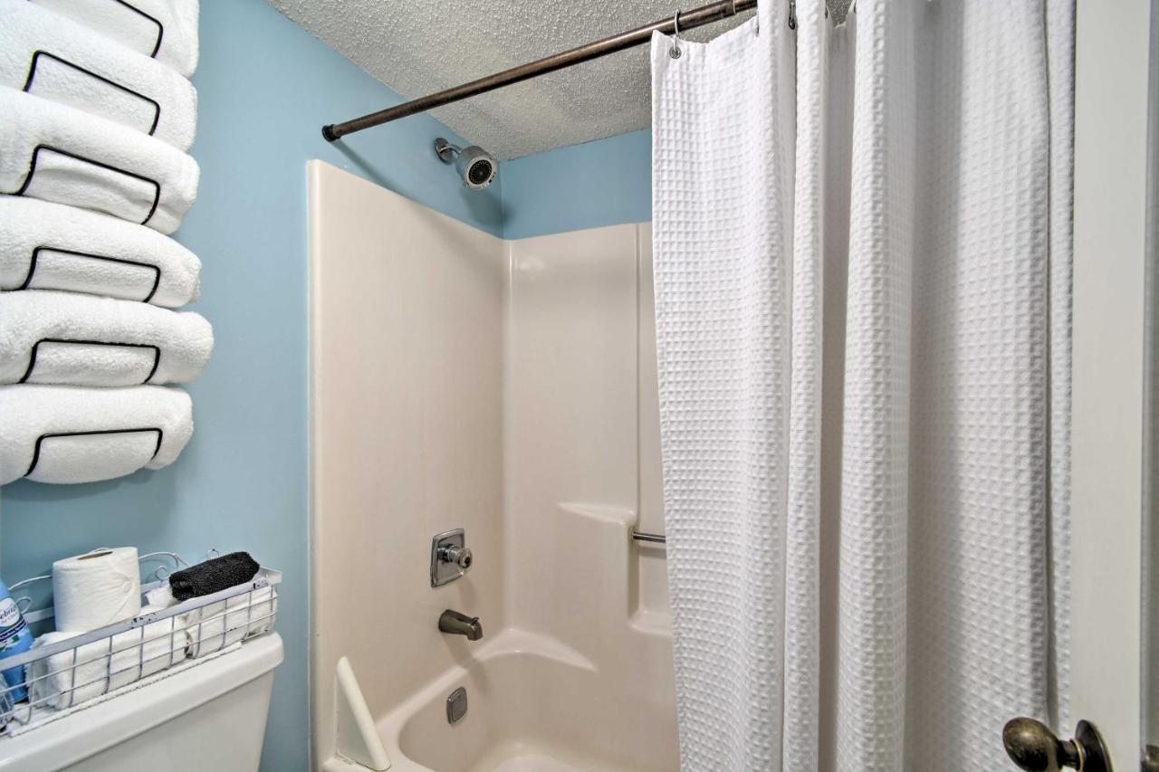 Waterfront Gulf Shores Condo With Patio, Pier And Pool Exterior photo