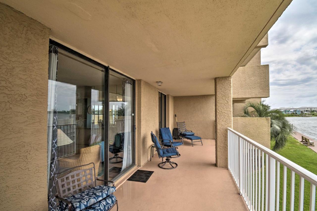 Waterfront Gulf Shores Condo With Patio, Pier And Pool Exterior photo
